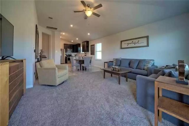 13809 Rosebud Isle DR, Manor, TX 78653