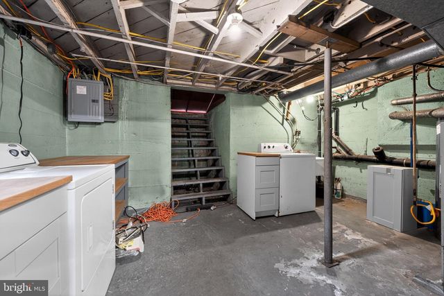 505 PARIS AVE, Brooklawn, NJ 08030