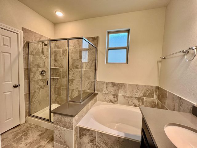 10916 Cannes Memorial Drive, Houston, TX 77043