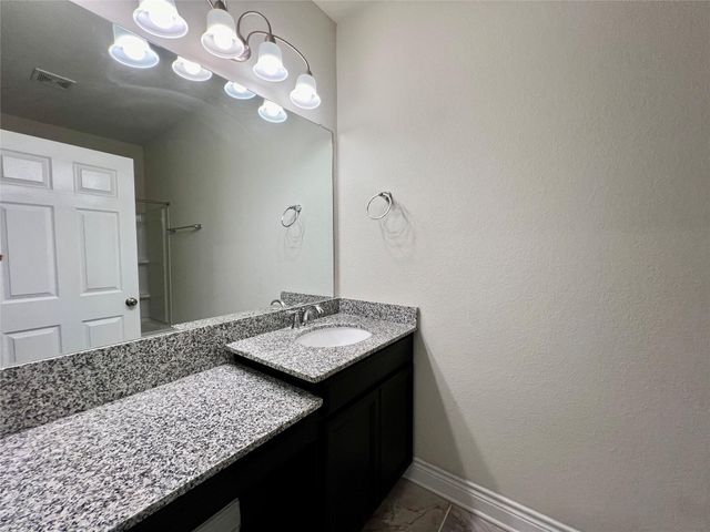 10916 Cannes Memorial Drive, Houston, TX 77043