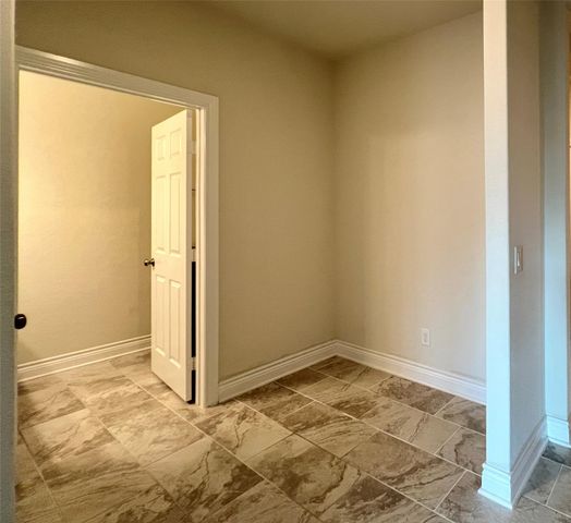 10916 Cannes Memorial Drive, Houston, TX 77043