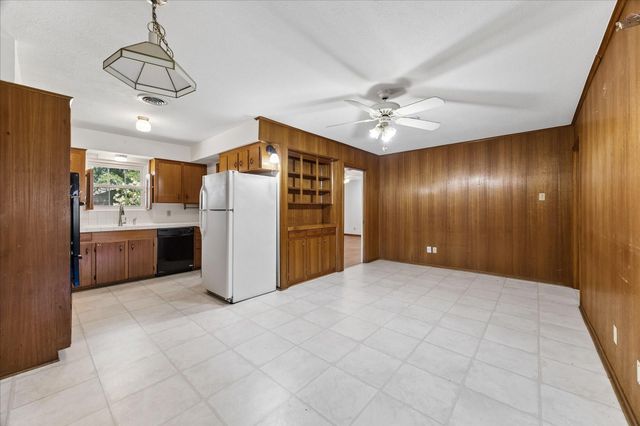 9623 Vogue Lane, Houston, TX 77080