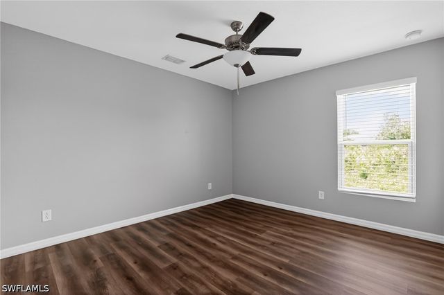 3911 14th ST SW, Lehigh Acres, FL 33976
