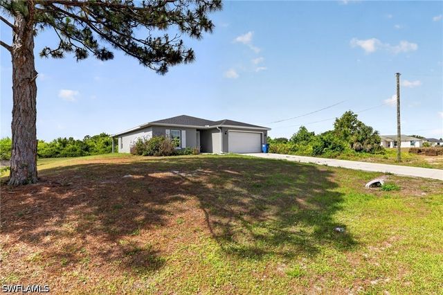 3911 14th ST SW, Lehigh Acres, FL 33976