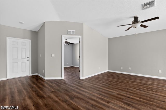3911 14th ST SW, Lehigh Acres, FL 33976