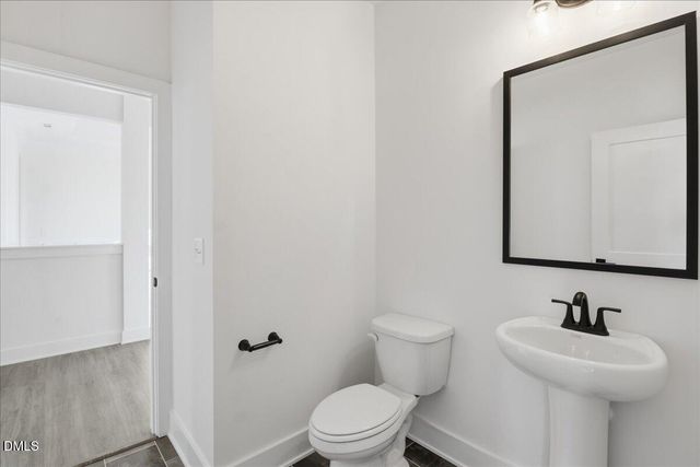 103 Manchester Court, La Grange, NC 28551