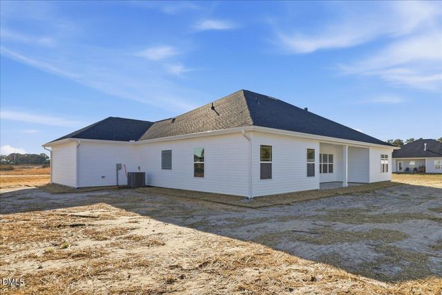 103 Manchester Court, La Grange, NC 28551