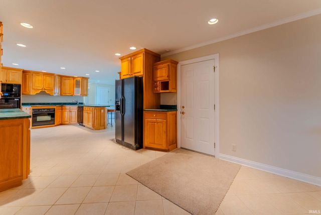 631 Crown Hill Drive, Wabash, IN 46992