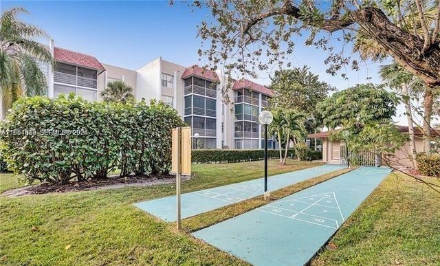 3531 Inverrary Drive 107, Lauderhill, FL 33319