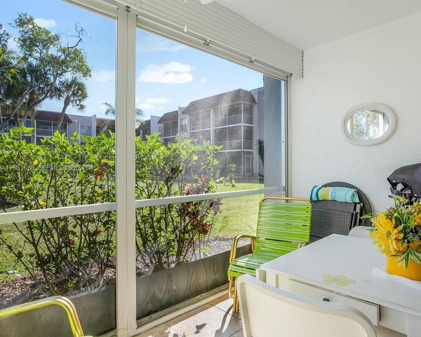 3531 Inverrary Drive 107, Lauderhill, FL 33319