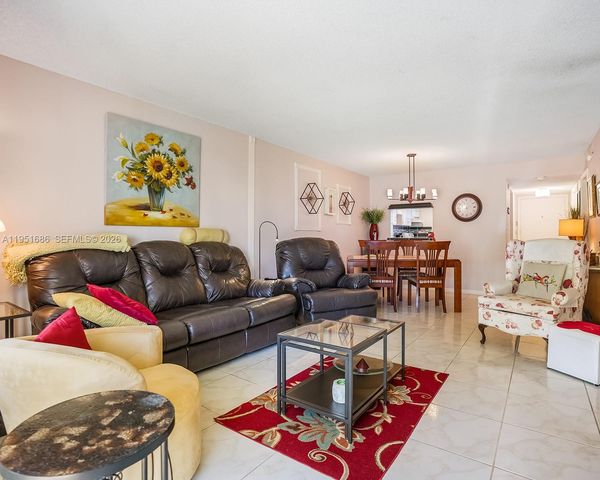 3531 Inverrary Drive 107, Lauderhill, FL 33319