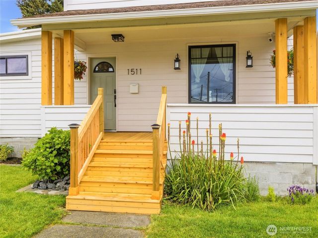 1511 S 17th Street, Tacoma, WA 98405
