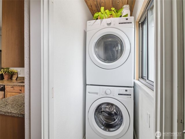 1511 S 17th Street, Tacoma, WA 98405