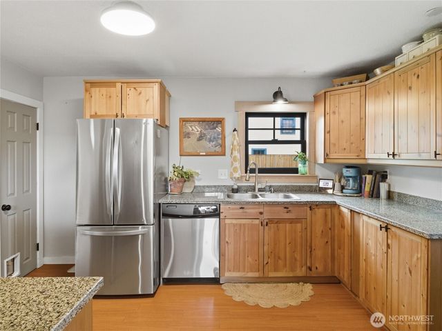 1511 S 17th Street, Tacoma, WA 98405