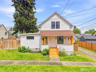 1511 S 17th Street, Tacoma, WA 98405