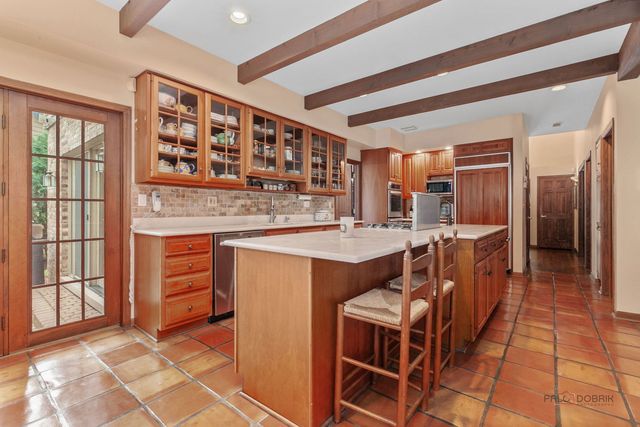 1130 New Trier Court, Wilmette, IL 60091