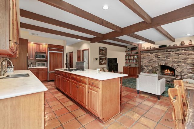 1130 New Trier Court, Wilmette, IL 60091