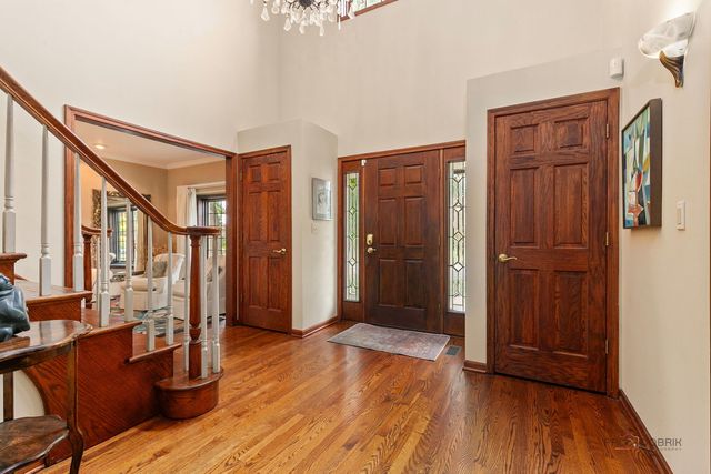 1130 New Trier Court, Wilmette, IL 60091
