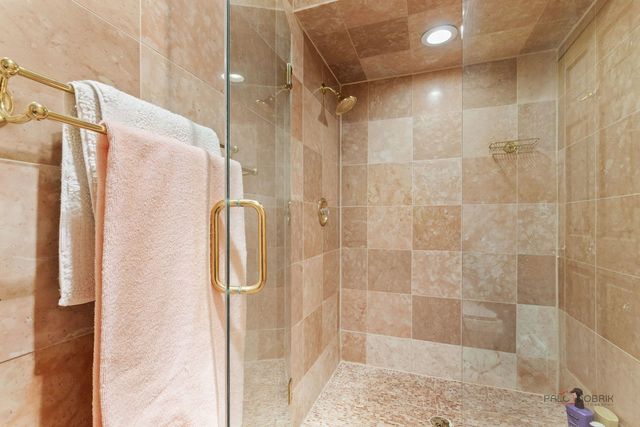 1130 New Trier Court, Wilmette, IL 60091