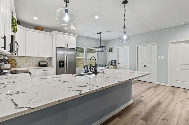 495 Oak Tree Drive, Point Blank, TX 77364