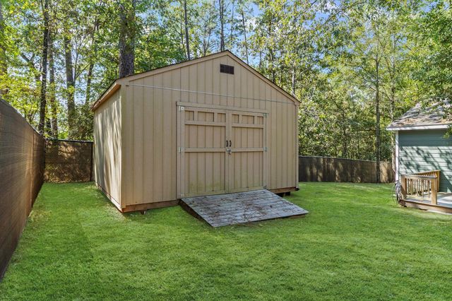 495 Oak Tree Drive, Point Blank, TX 77364
