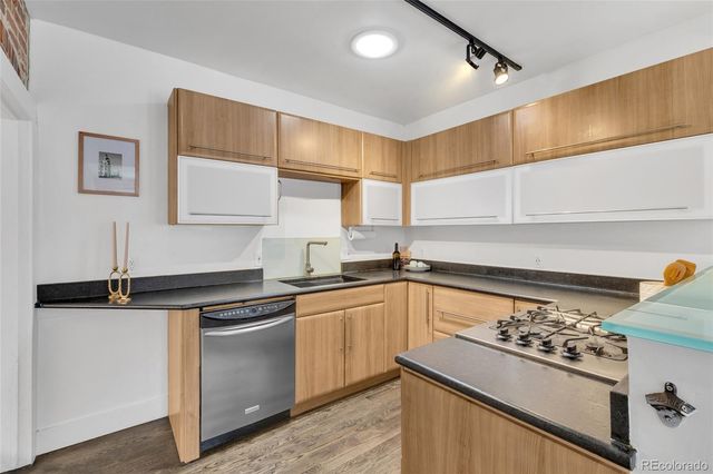 2539 W 27th Avenue, Denver, CO 80211