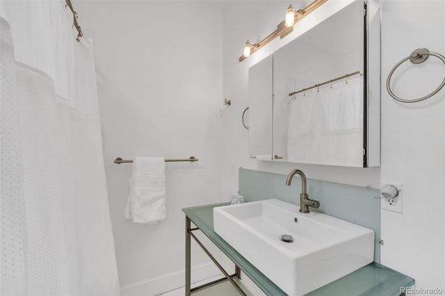 2539 W 27th Avenue, Denver, CO 80211