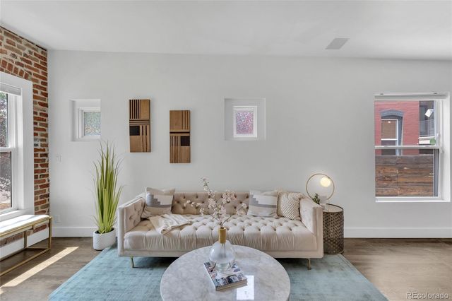 2539 W 27th Avenue, Denver, CO 80211