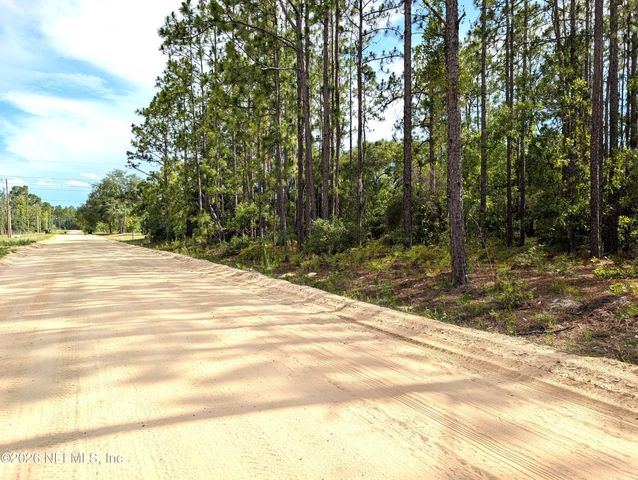 7676 LOS PADRES Avenue, Keystone Heights, FL 32656