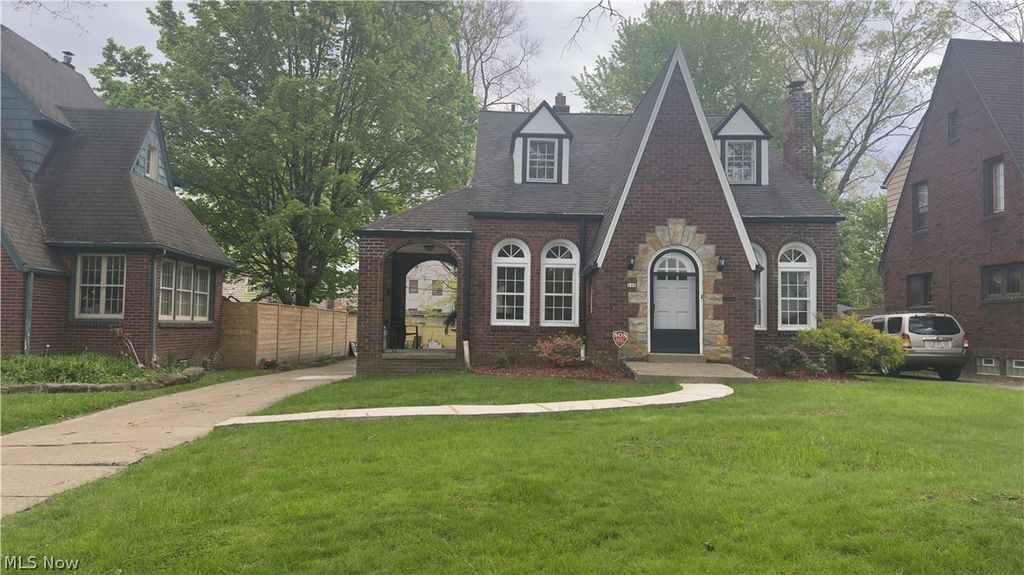 132 Jennette Drive, Boardman, OH 44512