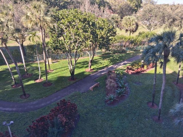 1400 Saint Charles Place 524, Pembroke Pines, FL 33026