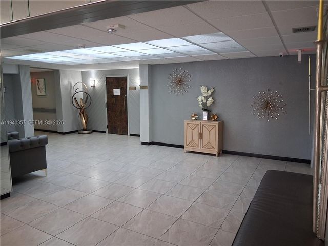 1400 Saint Charles Place 524, Pembroke Pines, FL 33026