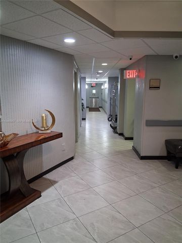 1400 Saint Charles Place 524, Pembroke Pines, FL 33026