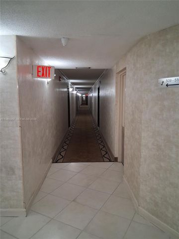 1400 Saint Charles Place 524, Pembroke Pines, FL 33026