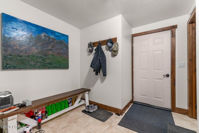 3041 W Elk Run Drive, Park City, UT 84098