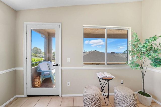 553 Hygeia Ave. Avenue A, Encinitas, CA 92024