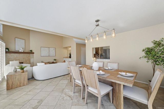 553 Hygeia Ave. Avenue A, Encinitas, CA 92024