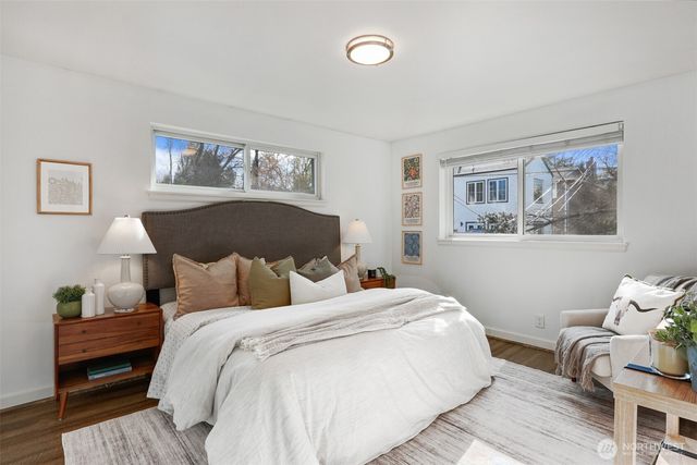 7737 12th Avenue SW, Seattle, WA 98106