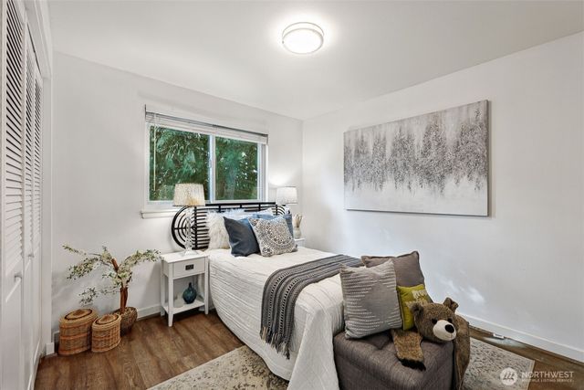 7737 12th Avenue SW, Seattle, WA 98106