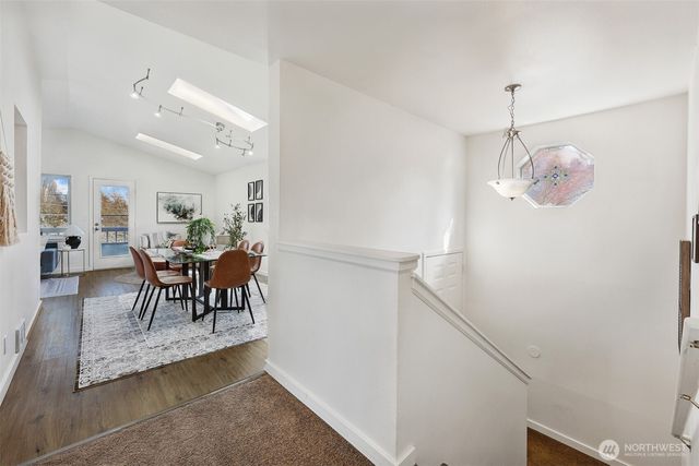 7737 12th Avenue SW, Seattle, WA 98106