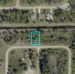 1053 Dearborn ST, Lehigh Acres, FL 33974