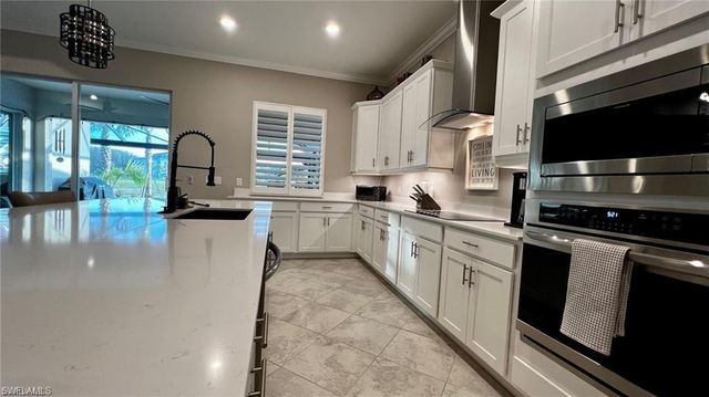 5985 Berwick LN, Ave Maria, FL 34142