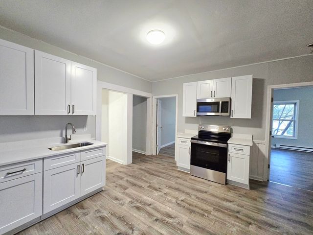 5 Mount Pleasant St, Worcester, MA 01610