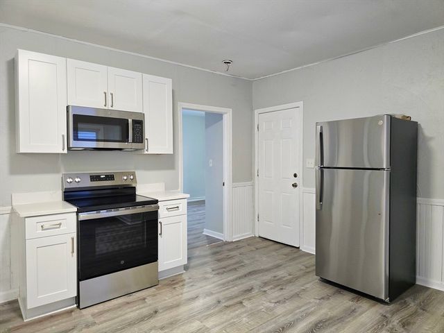 5 Mount Pleasant St, Worcester, MA 01610