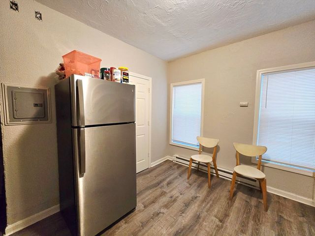 5 Mount Pleasant St, Worcester, MA 01610