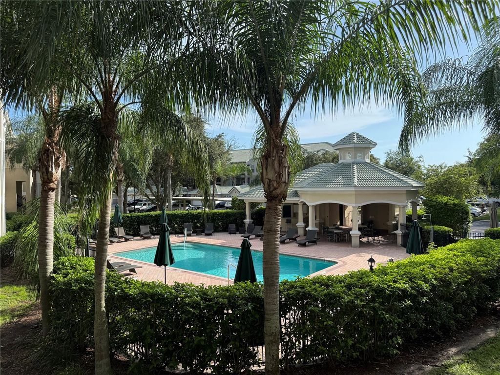 5152 NORTHRIDGE ROAD 202, Sarasota, FL 34238