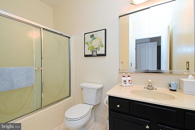 1524 TARRINGTON WAY, Hatfield, PA 19440