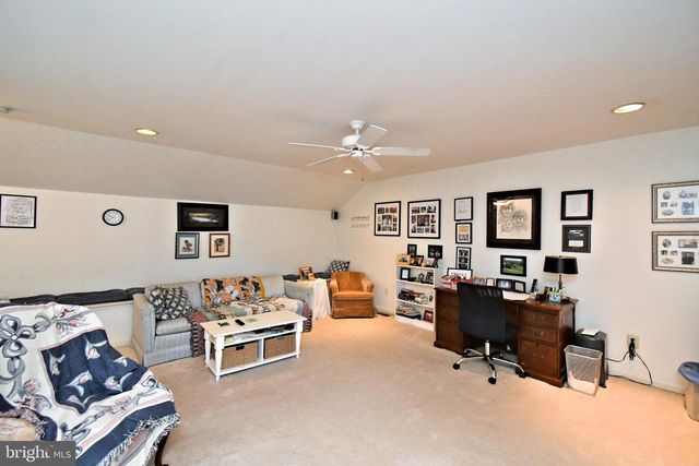 1524 TARRINGTON WAY, Hatfield, PA 19440