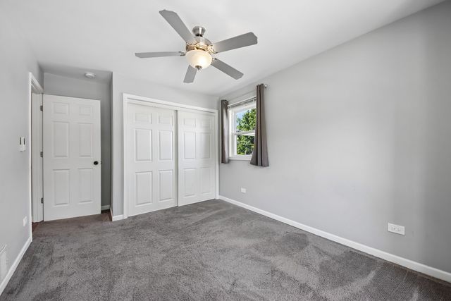1931 Hollywood Avenue, Hanover Park, IL 60133