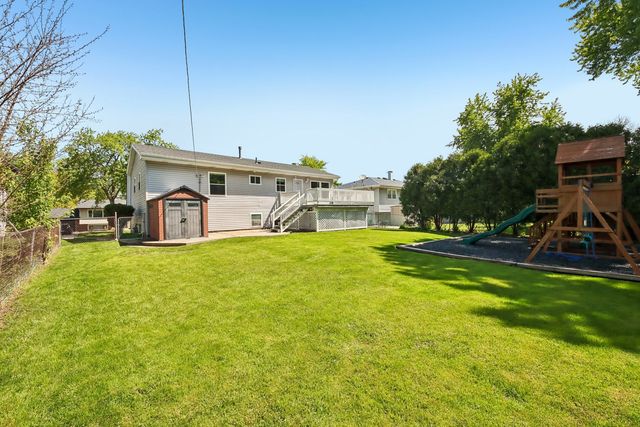 1931 Hollywood Avenue, Hanover Park, IL 60133